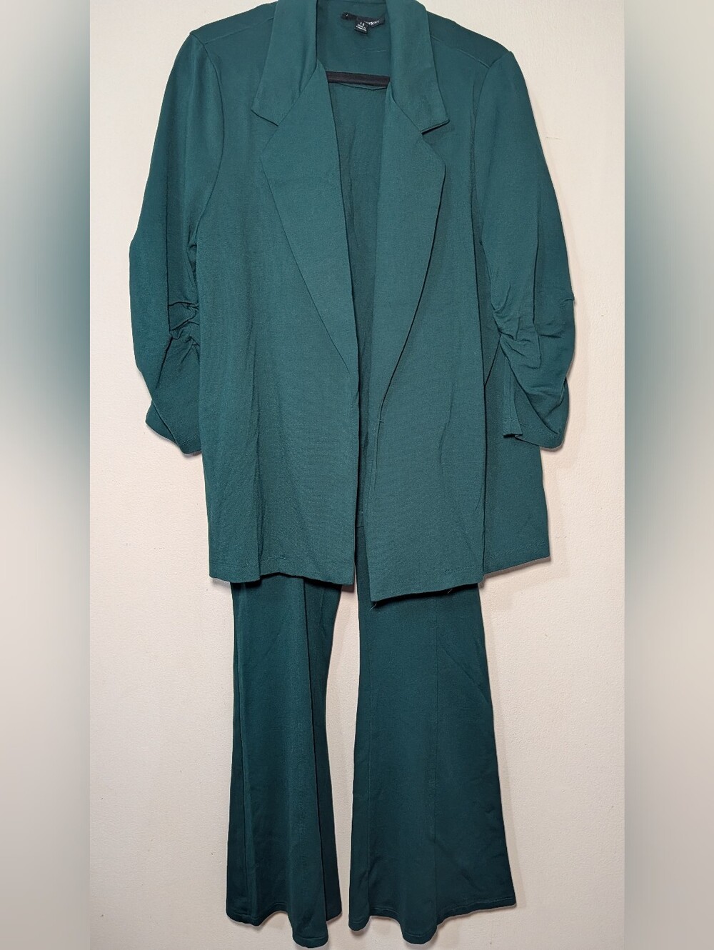 Dear Scarlett Big Money Moves 3/4 Sleeve Blazer 1X + Flare Pants 2X Dark Green